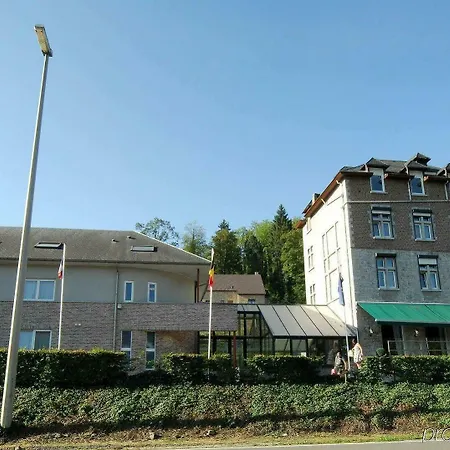 Hotel New De Lives 3*