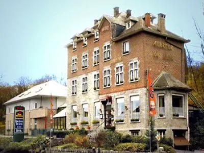 Hotel New De Lives 3*