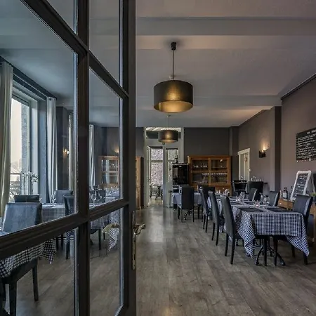New De Lives Hotel
