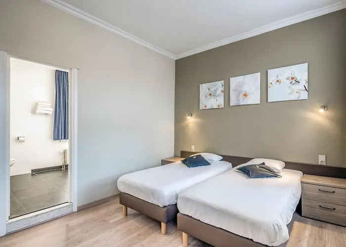 New De Lives 3* Namur