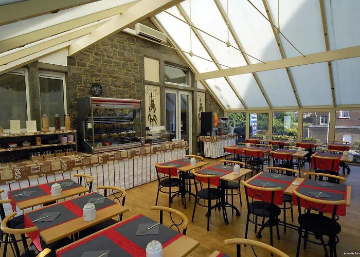 New De Lives 3* Namur