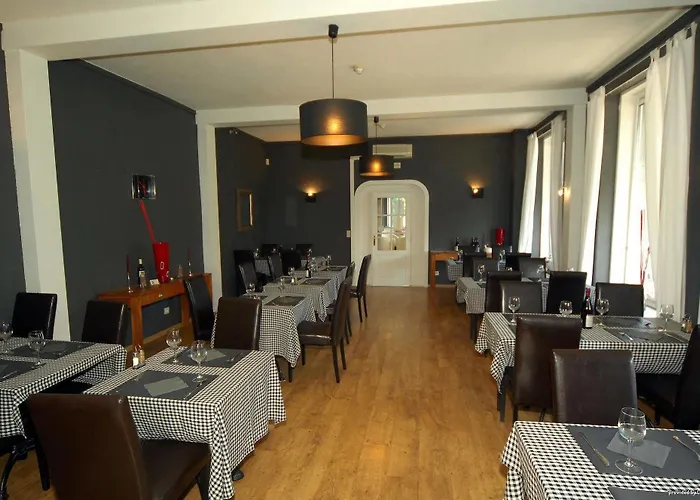 New De Lives Szálloda