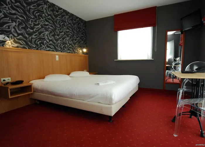 New De Lives Szálloda Namur